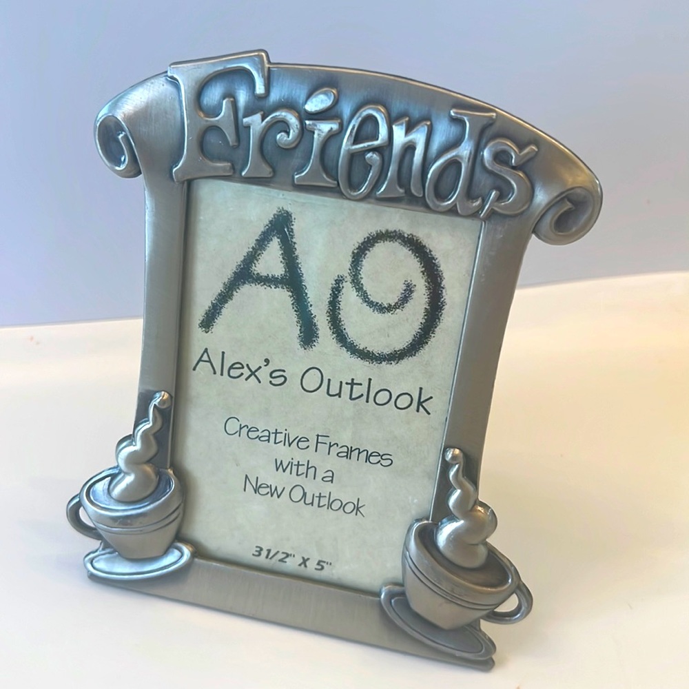 Alex’s outlook creative frames with a new outlook 3.5”x 5”,cups & saucers, glass
